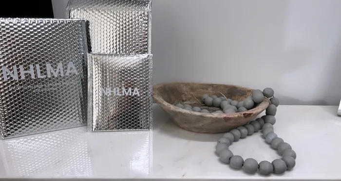 CustomT-ShirtToday.Com - Custom Matte Bubble Mailer