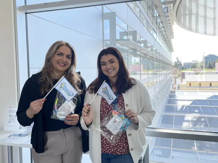 CustomT-ShirtToday.Com - Hand Flag