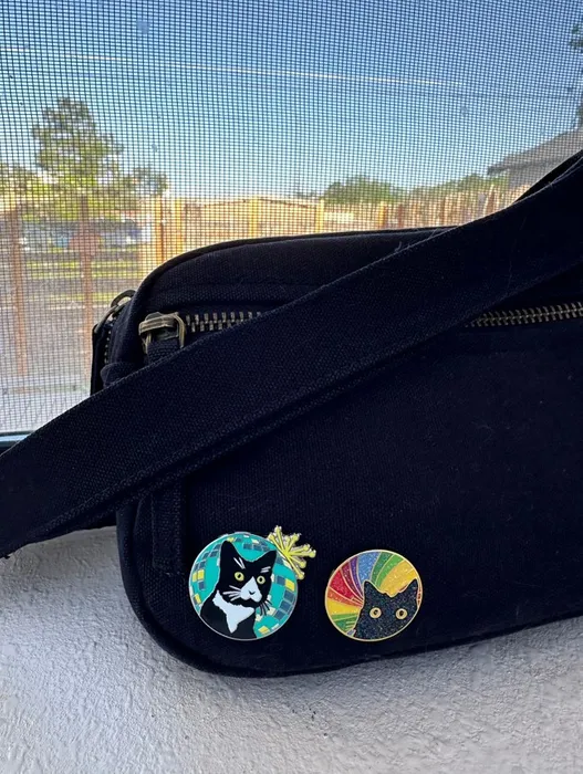 CustomT-ShirtToday.Com - Hard Enamel Pin