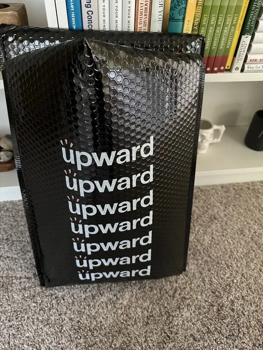 CustomT-ShirtToday.Com - Custom Holographic Bubble Mailer