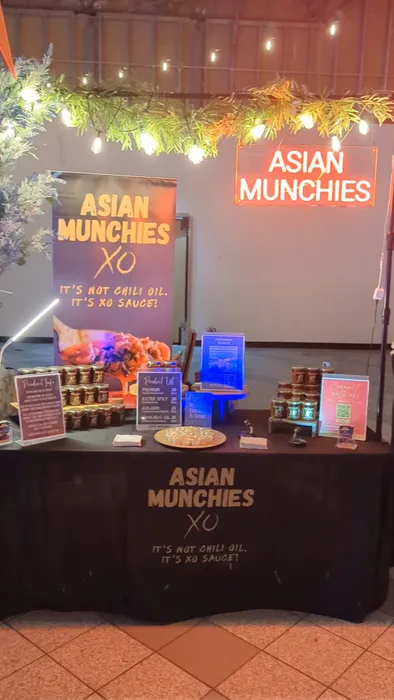 CustomT-ShirtToday.Com - Custom Neon Sign