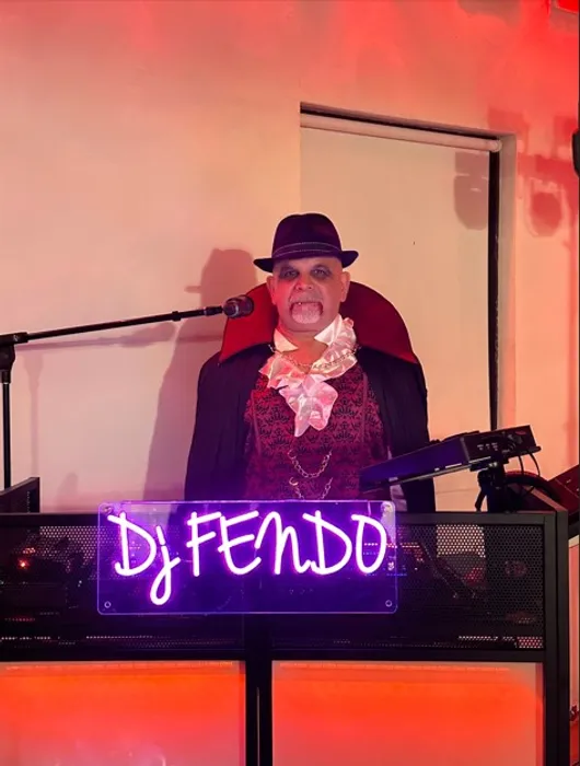 CustomT-ShirtToday.Com - Custom Neon Sign