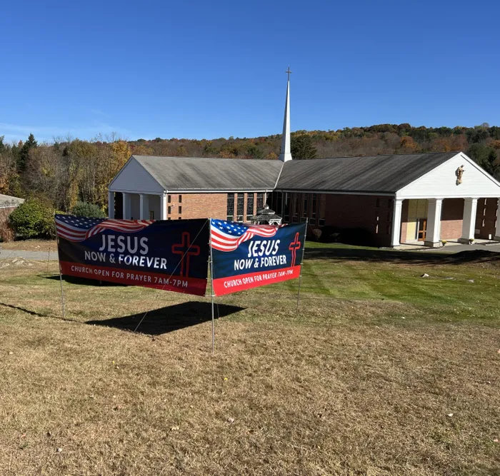 CustomT-ShirtToday.Com - Custom Vinyl Banners