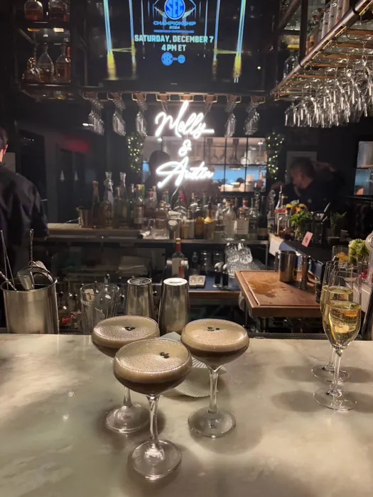 CustomT-ShirtToday.Com - Custom Neon Sign