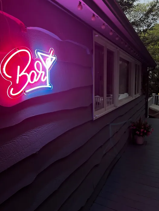 CustomT-ShirtToday.Com - Oh Cocktail Bar Neon Sign