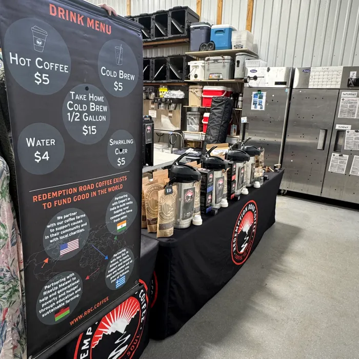 CustomT-ShirtToday.Com - Pole Banners