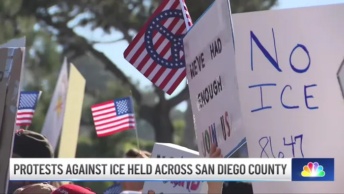 CustomT-ShirtToday.Com - Custom Hand Flags