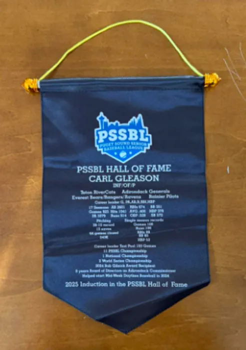 CustomT-ShirtToday.Com - Podium Banners