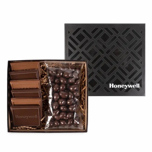 6 Piece Cookie and Confection Gift Box - Custom T-Shirt Today